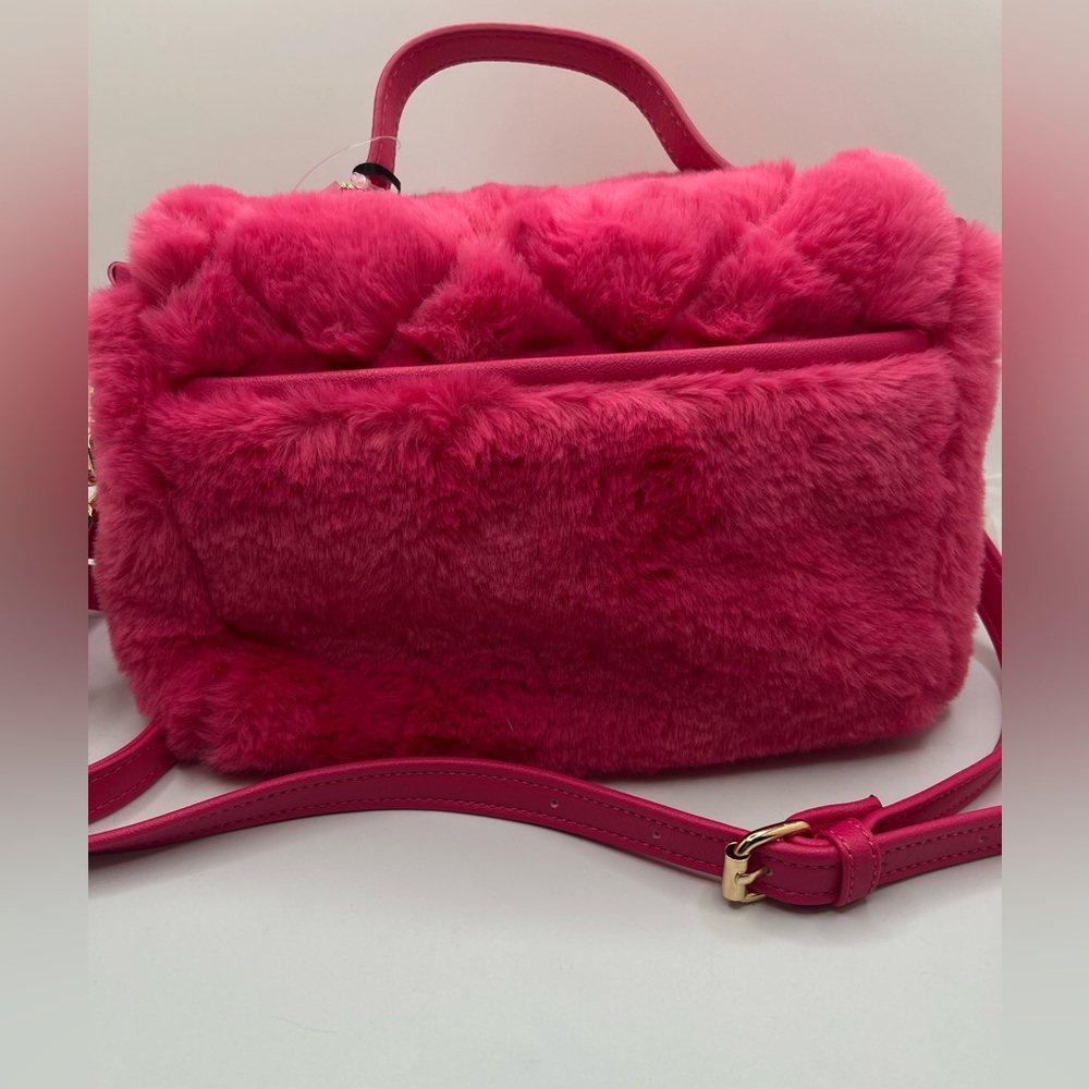 NWT Juicy Couture Women’s Faux Fur Pink Flash Lets Get Cozy Crossbody Bag OS - Picture 14 of 15